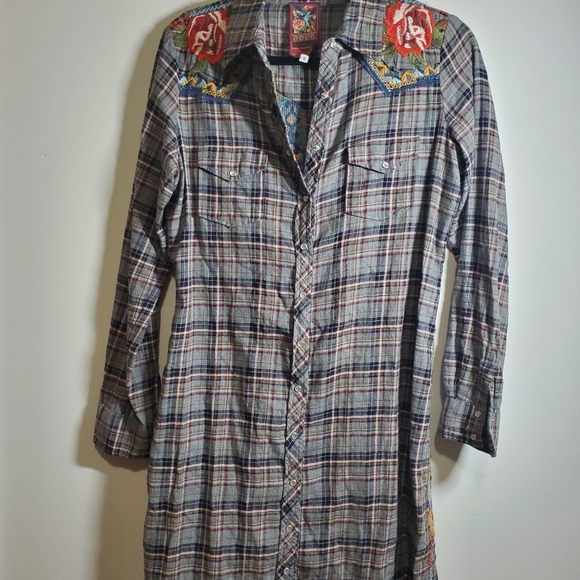 Johnny Was 3J Workshop Flannel Embroidered Tunic With Pearl Snap Buttons Size S - Picture 12 of 16